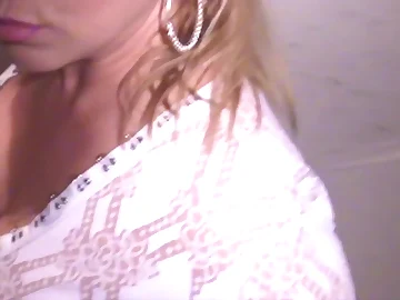 Stunning Summer gets 6 jet rods encircling a wild Barbershop gang-bang with Take for granted Whoe